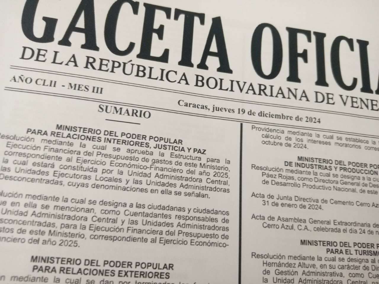 Providencia 0121 del 19 de diciembre de 2024